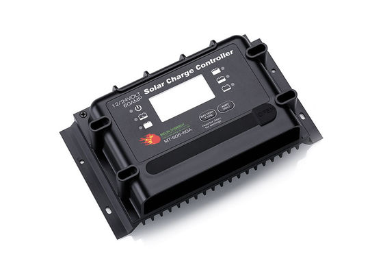 Guter Preis 60A-PWM-Digital-Solar-Ladegerät 12V 24V mit Fernbildschirm Online