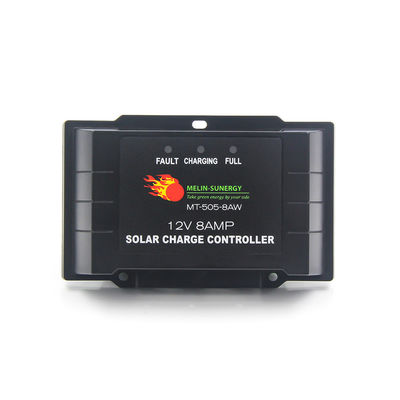 Schwarzer Intelligenter Pwm-Solar-Ladegerät IP67 8A 12V 24V Solar-Ladegerät