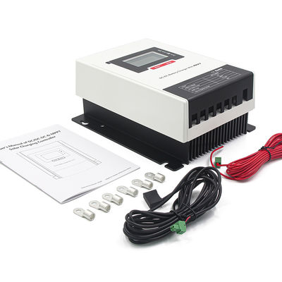 Guter Preis 30A IP32 Schutz Leichtgewicht Gleichspannungsgleichspannungsladegerät MPPT Solarladegerät für 12/24Vdc-Batterien Online